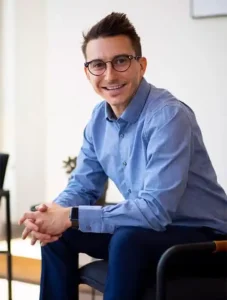 Dr. Vlad Crutcher, DMD